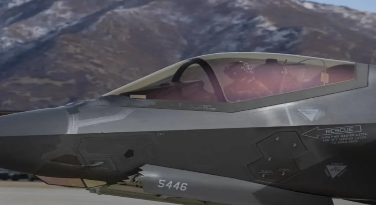 Romania joins exclusive F-35 fighter jet program with 32-aircraft deal